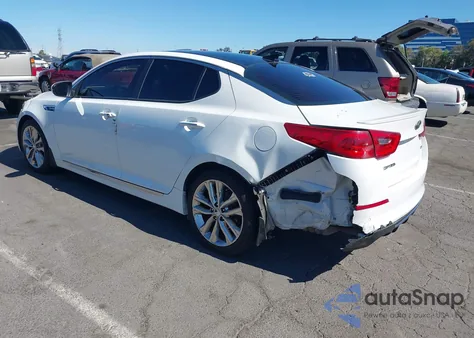 2015 Kia Optima Sx z USA, uszkodzony, nr VIN 5XXGR4A64FG413139